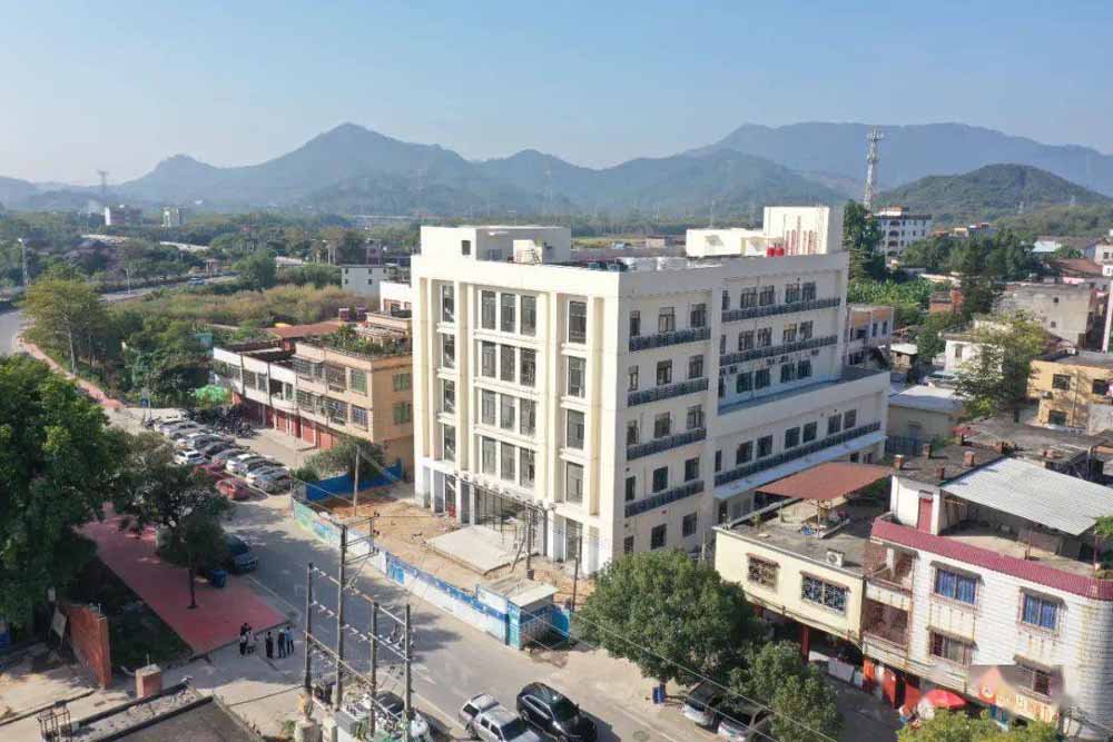 清城區飛來峽鎮衛生院江口院區業務用房配電工